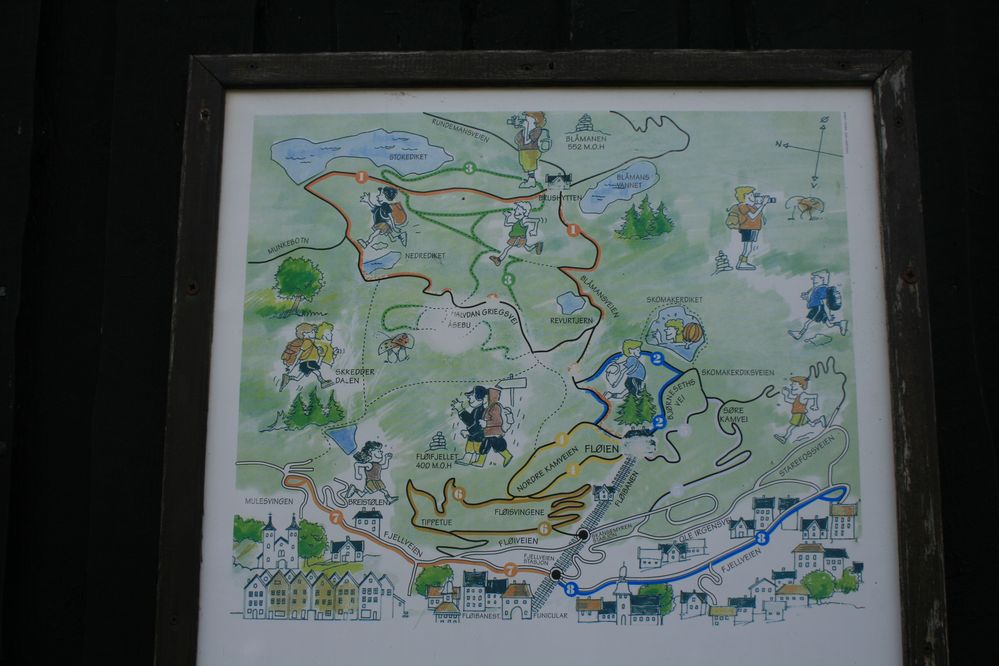 75_Schéma turistických cest na vrchu Floyen